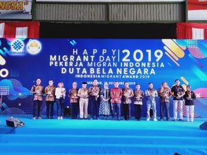 Kemnaker Gelar Penghargaan Indonesian Migran Worker Awards 2019