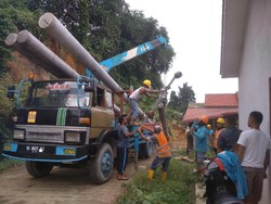 Dipicu Hujan Deras, Longsor Rusak Rumah Warga di Sunggal Sumut