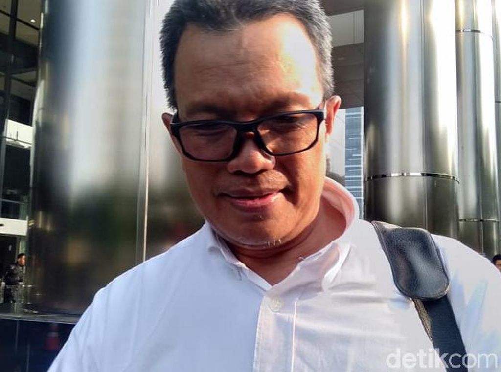 Diperiksa KPK, Eks Pejabat Waskita Karya Tersangka Korupsi Rp 186 M Tak Ditahan Diperiksa KPK, Eks Pejabat Waskita Karya Tersangka Korupsi Rp 186 M Tak Ditahan