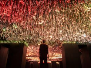 Sensasi Karya Seni Nyentrik di Wave Of Tomorrow 2019