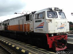 Kereta di Sumsel Dilempari Batu, Masinis Terluka Kena Pecahan Kaca