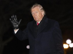 Hikmahanto: Nasib Donald Trump Tergantung Senat