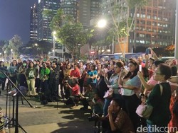 Christmas Carol di Trotoar Jakarta Hari Kedua Makin Ramai, Begini Suasananya