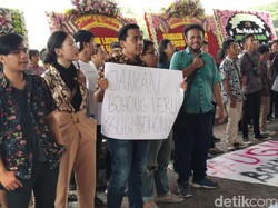 Desak Aturan Antikekerasan Seksual, Mahasiswa Demo #UGMBohongLagi