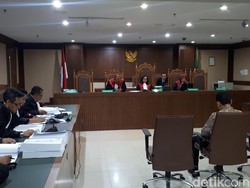 Kasus Suap Antar-BUMN, Perantara Andi Taswin Dituntut 2 Tahun Penjara