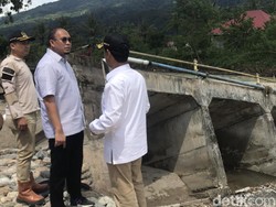 Datangi Solok Selatan Usai Banjir, Andre Rosiade Singgung Kolombia