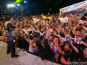 10 Lirik Lagu Dangdut Koplo Terbaru, Goyang Yuk...