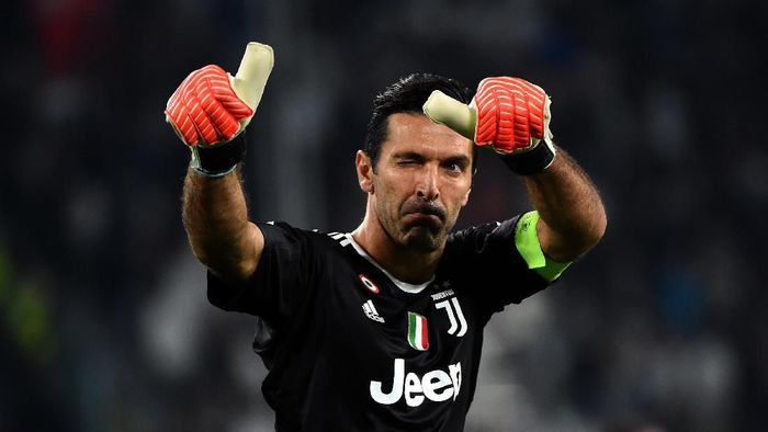 Gianluigi Buffon menjadi pemain Juventus paling banyak bermain di Liga Italia (Foto: Photo by Pier Marco Tacca/Getty Images) Gianluigi Buffon menjadi pemain Juventus paling banyak bermain di Liga Italia (Foto: Photo by Pier Marco Tacca/Getty Images)