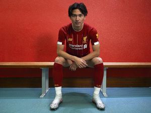 Minamino ke Anfield, Salzburg: Mau Beli Siapa Lagi, Liverpool?