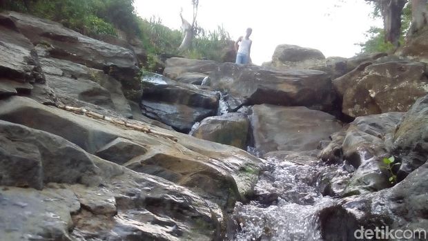 Air Terjun Watu Gompeng Kudus, Tempat Asri buat Liburan Akhir Tahun