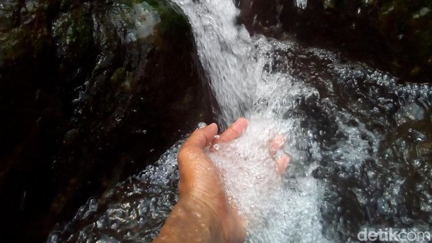 Air Terjun Watu Gompeng Kudus, Tempat Asri buat Liburan Akhir Tahun