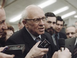 Inilah Perancang Tsar Bomba yang Lebih Kuat dari Bom Atom