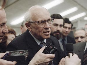 Inilah Perancang Tsar Bomba yang Lebih Kuat dari Bom Atom Inilah Perancang Tsar Bomba yang Lebih Kuat dari Bom Atom