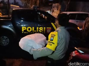 Jasad Bayi Perempuan Ditemukan Mengambang Dikerubuti Kepiting