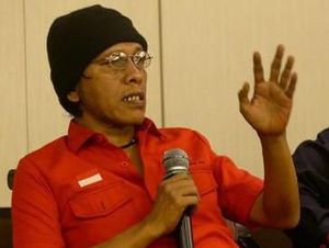 Adian Napitupulu Bicara Sabotase Kebakaran Tangki Pertamina Jelang Pemilu Adian Napitupulu Bicara Sabotase Kebakaran Tangki Pertamina Jelang Pemilu