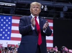Dimakzulkan oleh DPR AS, Donald Trump: Orang-orang Ini Gila! Dimakzulkan oleh DPR AS, Donald Trump: Orang-orang Ini Gila!
