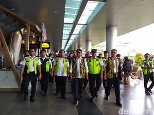 Pempek Budi Karya Sumadi Ternyata Hasil Resep Sang Istri Pempek Budi Karya Sumadi Ternyata Hasil Resep Sang Istri