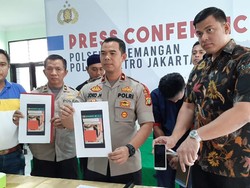 Ancam Sebar Video Porno ke Medsos, Sopir Taksi Online Peras Istri Siri