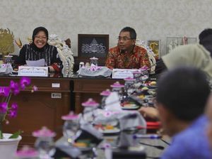 Dipameri Risma Keberhasilan Surabaya, DPRD DKI: Coba Jakarta Kayak Begini