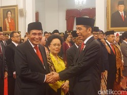 Video Presiden Jokowi Lantik Dewas KPK
