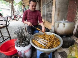 Hiii... Kebab di Vietnam Ini Dibuat dari Potongan Daging Anjing