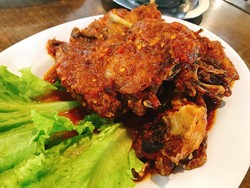 Sore Ini Makan Enak Ikan Bakar, Nasi Bali, Mie Pedas, hingga Begor Mantap