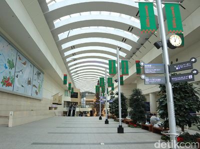 Foto: Keren! Area Pejalan Kaki Indoor bagaikan di Mal