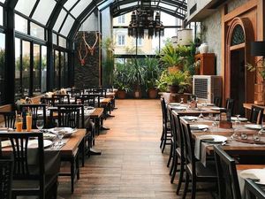 5 Restoran Keluarga yang Cocok Jadi Tempat Santap Natal