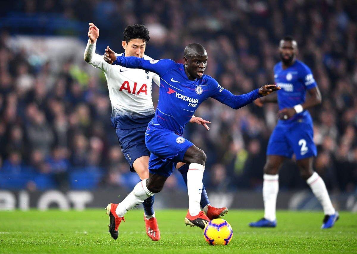 Produkivitas Son Heung min mengancam misi bangkit Chelsea. (Foto: Clive Mason / Getty Images)
