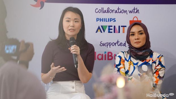 Enno Lerian dalam acara bersama HaiBunda