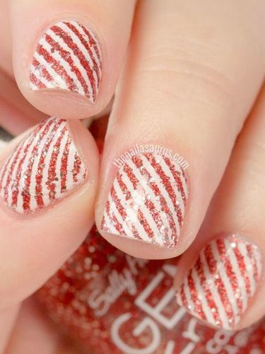 15 Inpirasi Nail Art Natal Paling Cantik dan Lucu