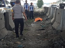 Sesosok Mayat Pria Ditemukan di Pinggir Tol Tangerang