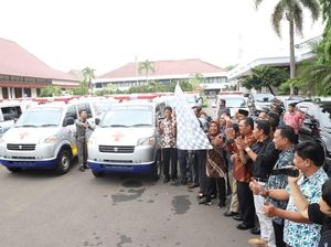 Bupati Serang Luncurkan Bantuan 100 Ambulans Gratis untuk Desa