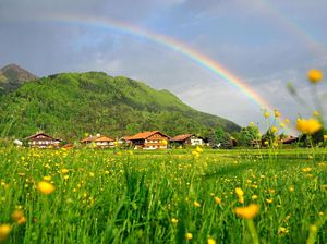 Memburu Bianglala di Berbagai Penjuru Dunia