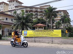 Terhempas Tsunami, Vila di Pantai Anyer Ada yang Gulung Tikar Terhempas Tsunami, Vila di Pantai Anyer Ada yang Gulung Tikar