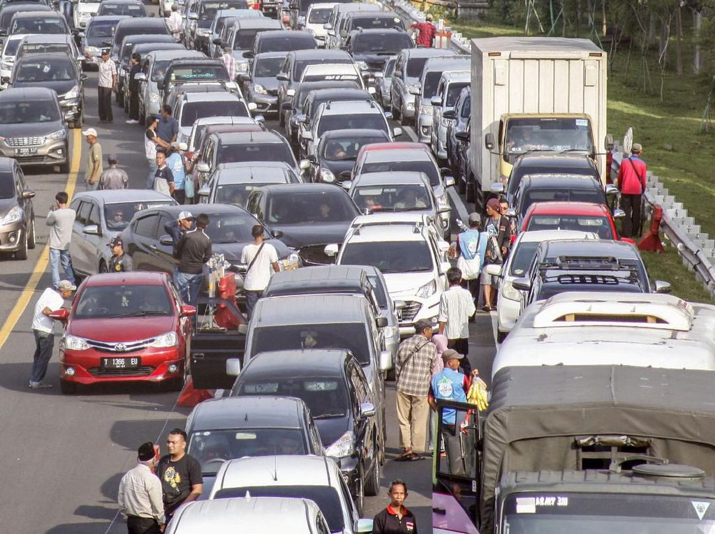 Menperin: Rasio Kepemilikan Mobil RI Masih Kalah dari Malaysia Menperin: Rasio Kepemilikan Mobil RI Masih Kalah dari Malaysia