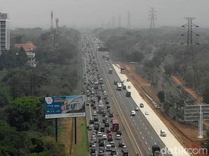 Sebelum Lewat Tol Layang Japek, Bisa Cek Lalu Lintas di CCTV Ini Sebelum Lewat Tol Layang Japek, Bisa Cek Lalu Lintas di CCTV Ini