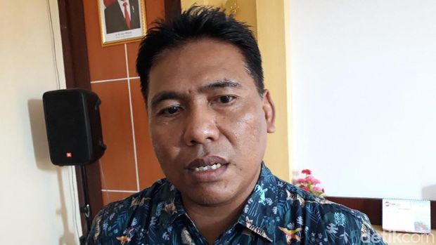 Kasie Objek Destinasi Wisata Dinas Pariwisata Kabupaten Bantul, Joko Wintolo saat memberikan keterangan. 