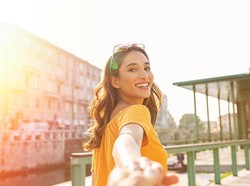 Peruntungan Zodiak Senin 10 Desember 2023: Cancer Tanggap Peluang