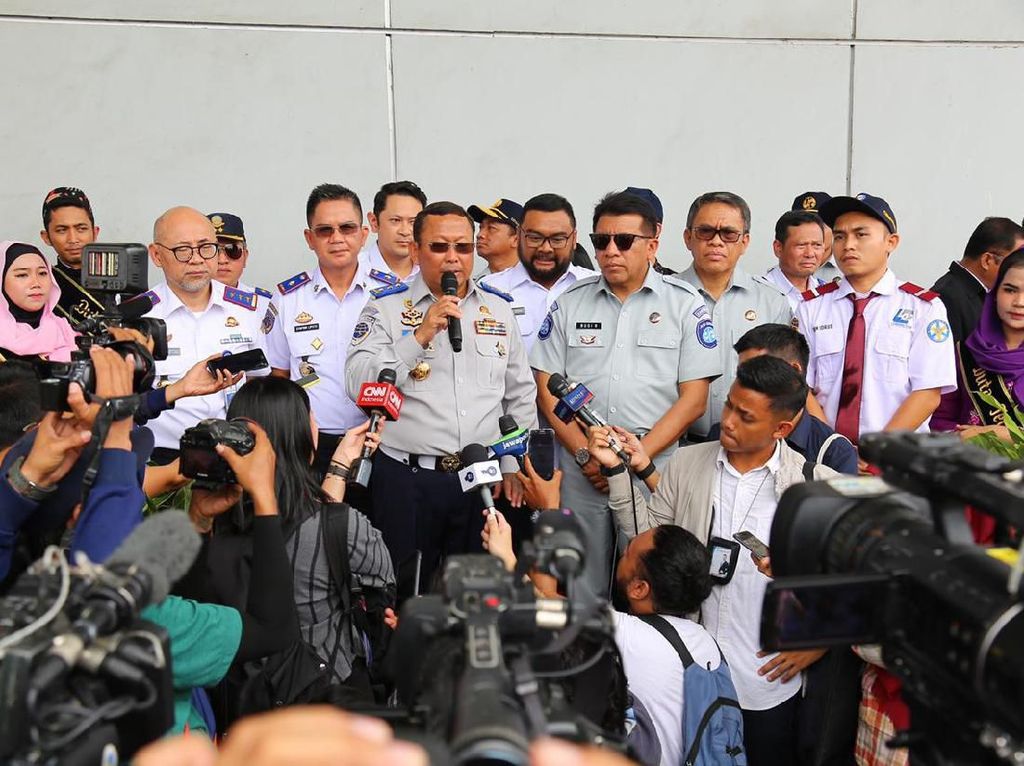Dengan 53 Bus, Kemenhub Berangkatkan Pemudik Disabilitas Dengan 53 Bus, Kemenhub Berangkatkan Pemudik Disabilitas