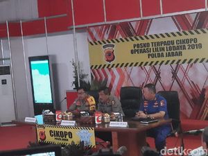 Kabaharkam Keliling Tinjau Arus Libur Natal, Pastikan Pengamanan Optimal Kabaharkam Keliling Tinjau Arus Libur Natal, Pastikan Pengamanan Optimal