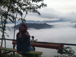 Puncak Bangku Ciamis, Negeri di Atas Awan buat Libur Akhir Tahun