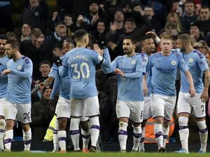 Menang, Manchester City Kuntit Leicester