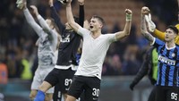 Kedua tim tersebut kini sama-sama mengumpulkan 42 poin.
