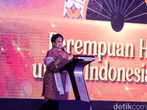 Mega Banggakan Puan Jadi Ketua DPR: 22 Kali Dijabat Pria, Saya Jengkel Mega Banggakan Puan Jadi Ketua DPR: 22 Kali Dijabat Pria, Saya Jengkel