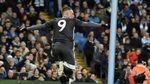 Menang, Manchester City Kuntit Leicester