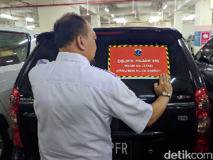 Ironi Tunggangan Mewah tapi Pajak Nunggak Jutaan Rupiah Ironi Tunggangan Mewah tapi Pajak Nunggak Jutaan Rupiah