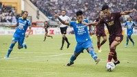 Sementara itu, PSM mengoleksi 44 poin dari 13 kali menang dan lima seri. Juku Eja mengisi peringkat ke-12.