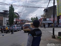 Libur Nataru, Jalur Wisata Garut Mulai Diserbu Motor dan Bus