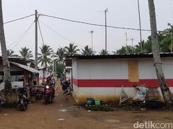 1 Tahun Tsunami Selat Sunda, Warga Huntara Keluhkan Fasilitas dan WC Rusak